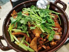 -胡须佬鸡煲四季火锅(龙珠大道店)