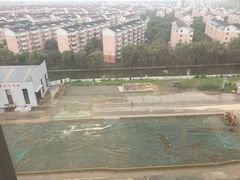 -苏州汇融广场假日酒店