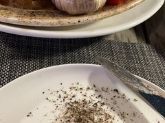 -MONICH牛排融合餐厅(和义大道购物中心店)