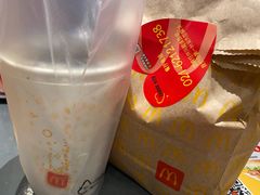 -麦当劳(中山公园龙之梦店)