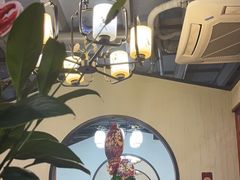 -乡土黄·鲜牛肉火锅·小龙虾(兴业街店)