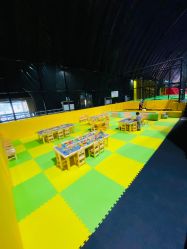 -失重星球乐园·蹦床馆(欢乐谷店)