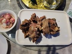 -清真·胖妈妈手抓餐厅(定西路长城宾馆店)