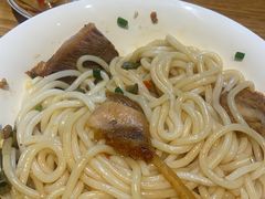 -牛八宝桂林米粉(八里庄店)