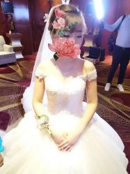 -贺贺新娘造型婚纱店