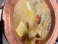 -阿婆情腊排骨火锅·野生菌季(古城旗舰店)