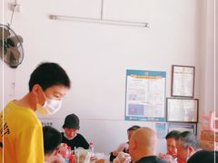 -味为先光明乳鸽(光明总店)