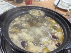 -濠轩阁特色生蚝火锅(水湾路店)