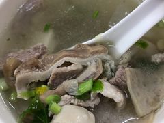 猪肉丸汤-非遗·爱西干面(小公园总店)
