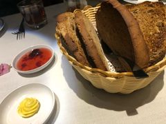 -俄士厨房(万松园店)