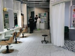 -PE SALON 