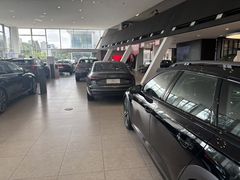 -上海永达奥诚奥迪4S店(申江路店)