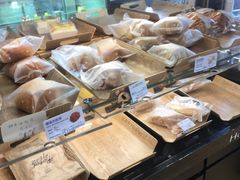 -好利来(彩香店)