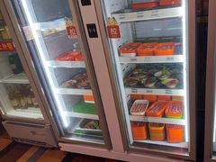 -尚品海鲜肥牛自助火锅(湖明店)