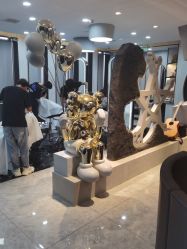 -TOP HAIR SALON