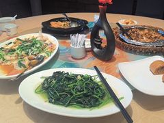-年辉渔村·非遗传承餐厅(新丰江店)