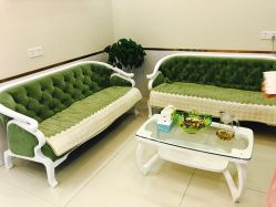 -苗医生专业祛痘·皮肤管理