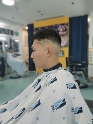 -DL BARBERSHOP男士理发店
