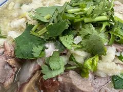 -一间楼牛羊肉泡馍馆(东一路店)