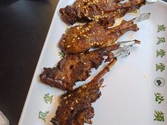 -威记烧嘢·南宁烧烤·超级生牛(绿地店)