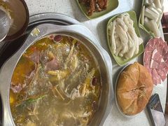 -乙丙丁正宗昭通天麻火腿鸡(总店)