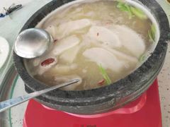 -墨脱石锅椰子鸡•海鲜糟粕醋(榆亚路店)