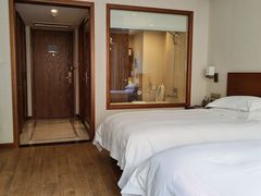 -天明山温泉大酒店