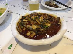 -凤凰路何眼镜香辣蟹(花果园店)