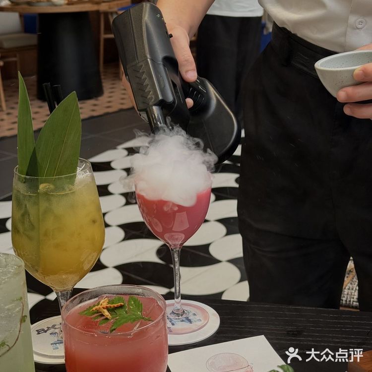 城北新开的！云贵川Bistro漂亮饭！