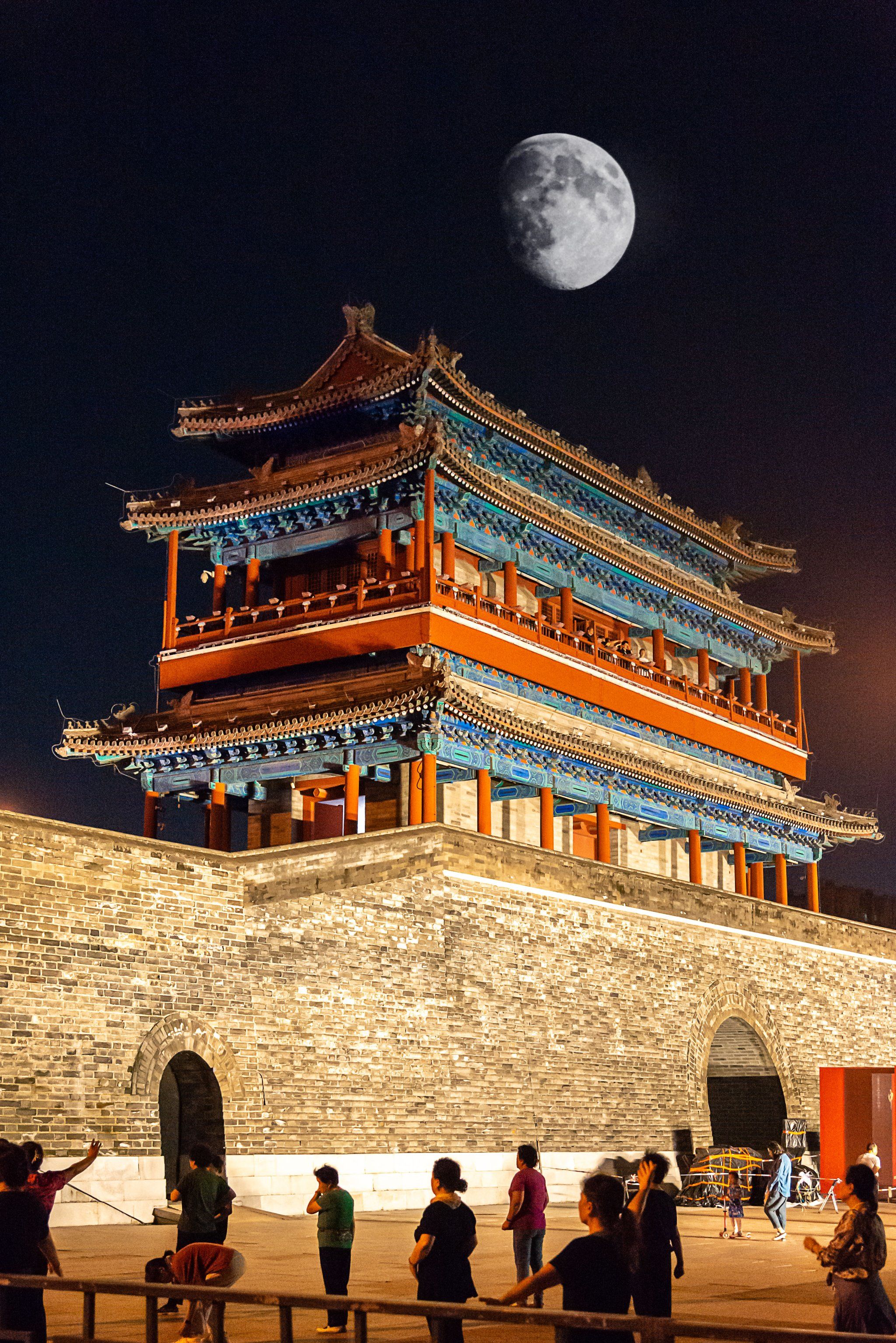 明明不逊于各大赏月点,但确实没怎么见到夜景的