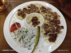 秘制羊肉串配茄子泥-沙漠玫瑰土耳其餐厅(神路街店)