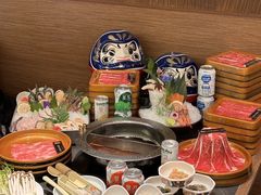 -牛YO寿喜烧·铁板烧和牛火锅自助(市府恒隆店)