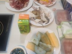 -尚品海鲜肥牛自助火锅(湖明店)