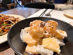 鬼马鲜果酿虾球-港丽餐厅(龙之梦长宁店)