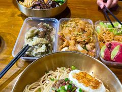 招牌传统麻辣面-聚合鑫东北熏酱熟食麻辣面(长阳店)