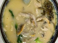 -明呈黄鱼面馆(斜土路店)