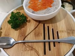 飞鱼籽虾滑-左庭右院鲜牛肉火锅(浦江欢乐颂店)