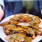冒着大雨吃一百多的蒸螃蟹！
