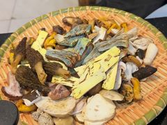 -草墩罗非鱼庄•野生菌•腊排骨(七星街上段店)