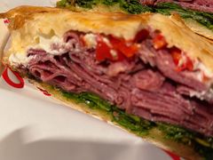 小红帽三明治-OUR Bakery(中海环宇荟店)
