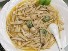 双丸烩杂菌-清真悦宾楼食府(海湖店)