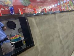 -金陵杨胖子·砂锅麻辣烫(金轮新天地店)