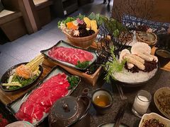 -湊湊火锅·茶憩(恒隆广场店)