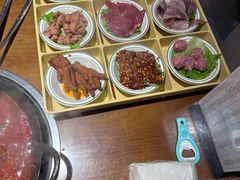 -巴隆门重庆老火锅(太湖路店)