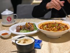 -巴扎美食·新疆菜·西域歌舞表演餐厅(新疆大厦店)