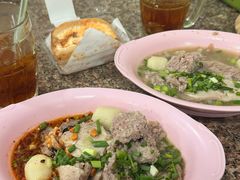 -榮泰米粉湯(Left Shop)