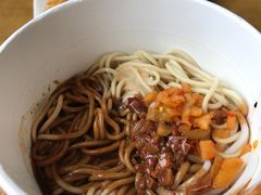 -郭记老汉口热干面