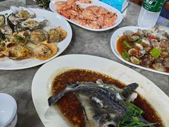 -四川小胡子海鲜(丁村万人海鲜广场店)