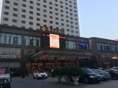 -广西锦华大酒店(南宁朝阳广场地铁站区政府店)