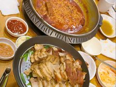 -喇喇排骨火锅·传统韩式脊骨汤(望京西园总店)